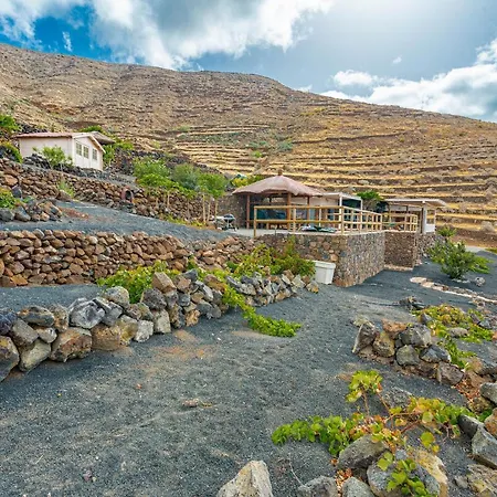 Eco Vineyard - Fantastic Views - 5 Mins Drive To Arrieta