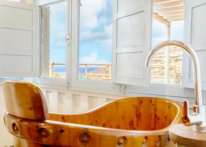 Eco Vineyard - Fantastic Views - 5 Mins Drive To Arrieta * Tabayesco