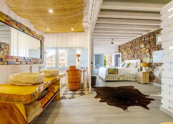 Eco Vineyard - Fantastic Views - 5 Mins Drive To Arrieta *